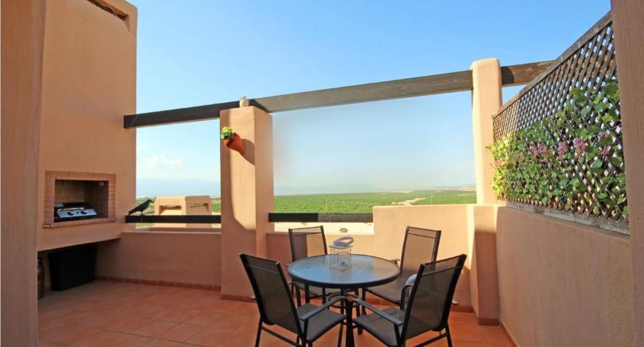 Casa Leona: Fully Furnished, Secure Golf Resort Penthouse Apartment With Gorgeous Views In Murcia Esterno foto